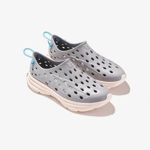 Kane Footwear